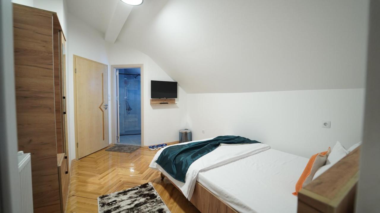 Madigan'S Hotel Kosovo Polje المظهر الخارجي الصورة