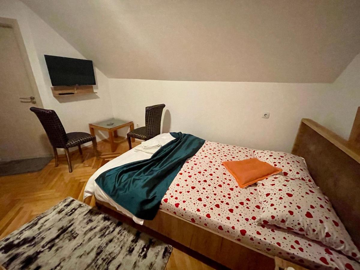 Madigan'S Hotel Kosovo Polje المظهر الخارجي الصورة